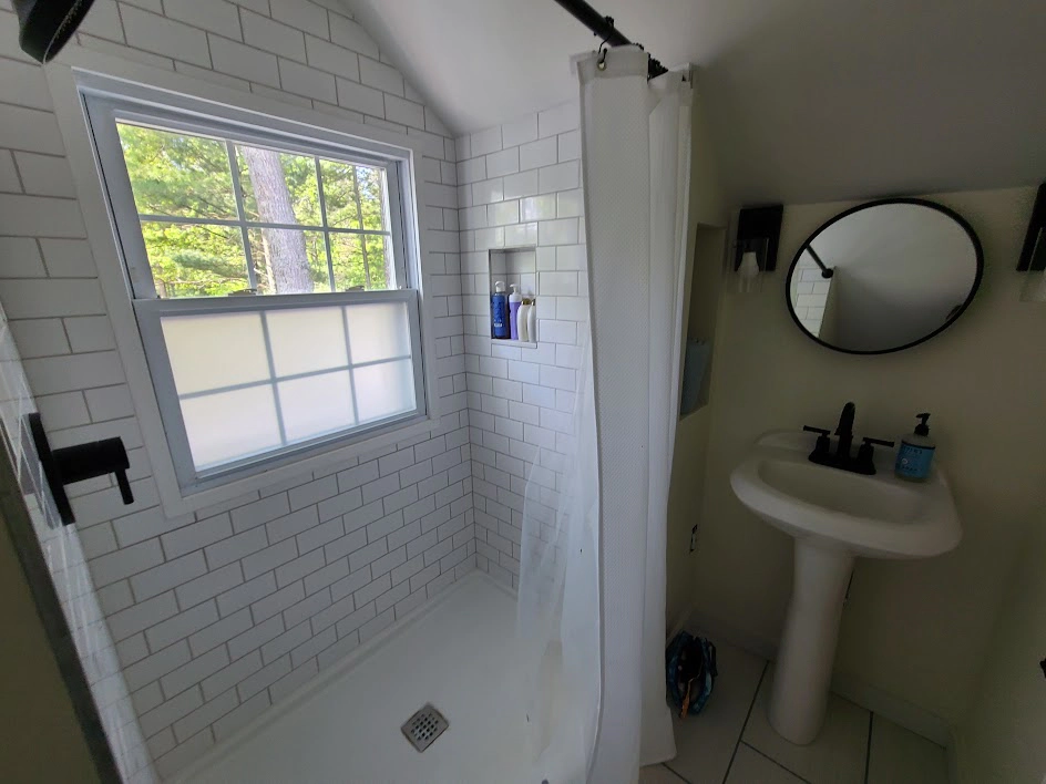 Renovation voyage bathroom remodeling